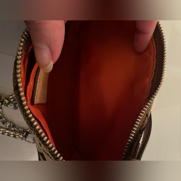 Vintage Coach wristlet with added unbranded chain to make it acrossbody - Picture 7 of 11